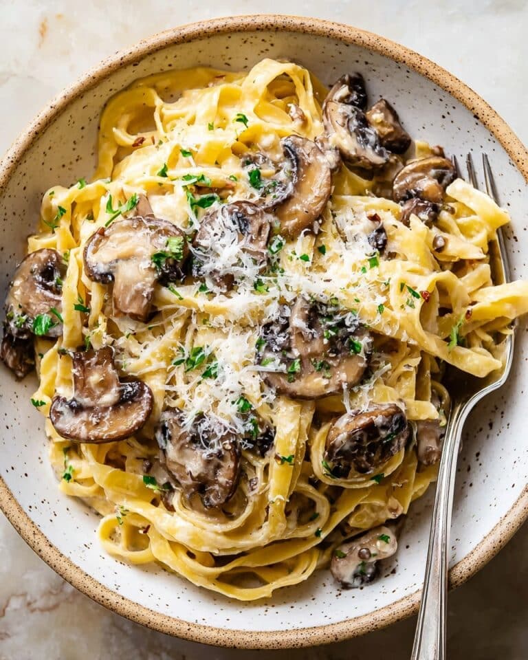 Creamy Mushroom Gruyere Pasta Recipe